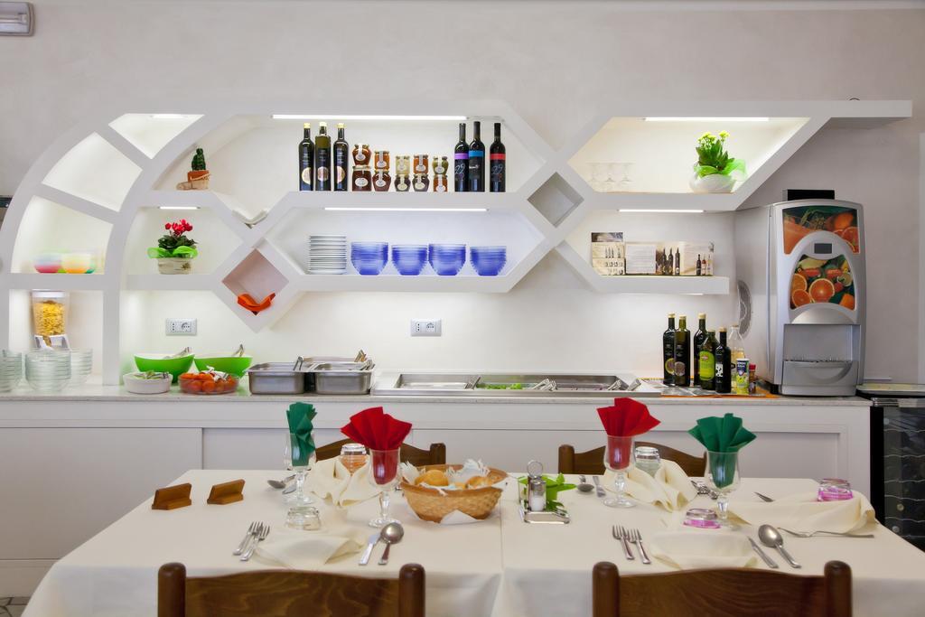Hotel Fabris Caorle Eksteriør billede