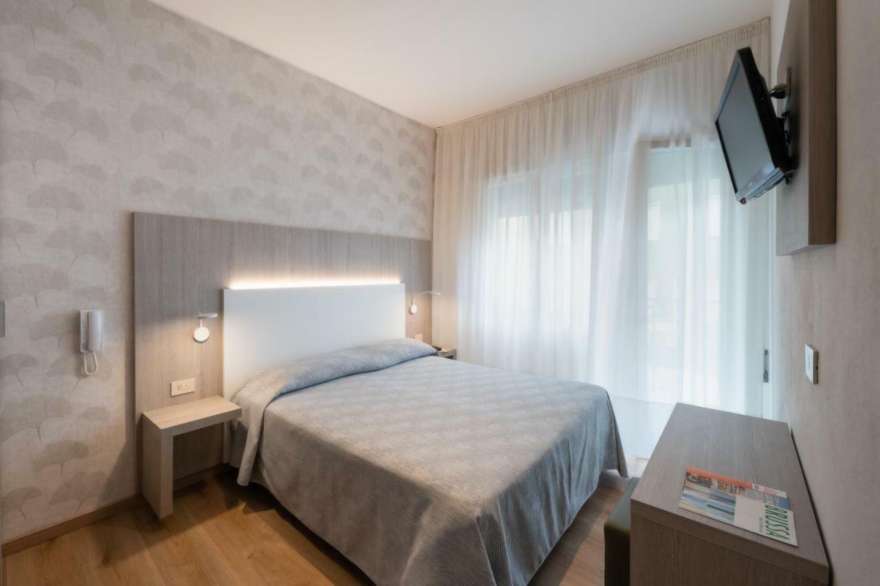 Hotel Fabris Caorle Eksteriør billede